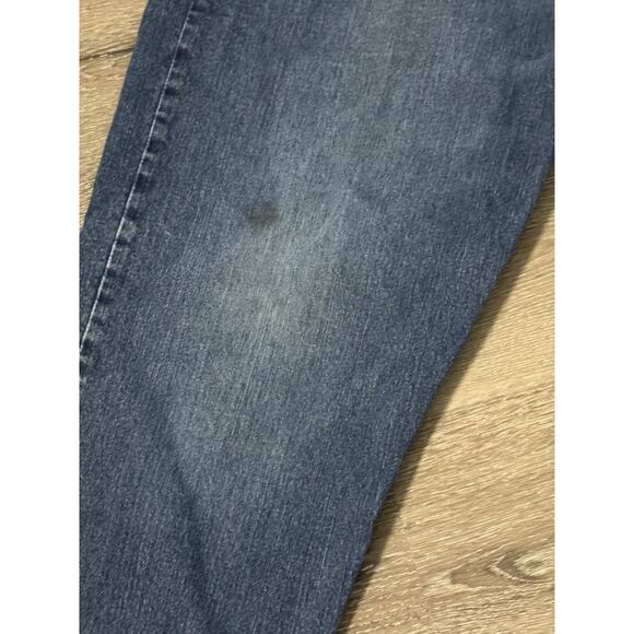 Men’s Wrangler Jeans, Medium Wash, Some Stains, Size 48x30, Relaxed Fit - Picture 2 of 8
